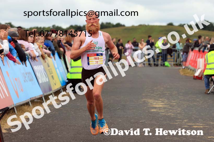 The 2024 Great North 10k Road Race, Newcastle.  Photo: David T. Hewitson/Sports for All Pics